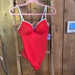 Shade & shore swimsuit NWT